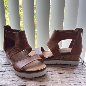 Corkys Sugar N Spice Brown Wedge Sandals